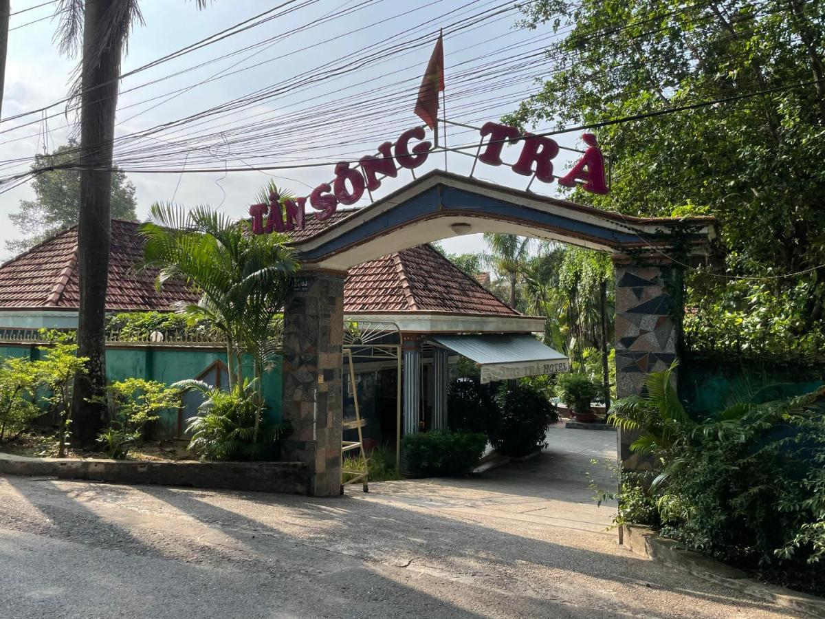 Song Tra Hotel Thu Dau Mot Exterior photo