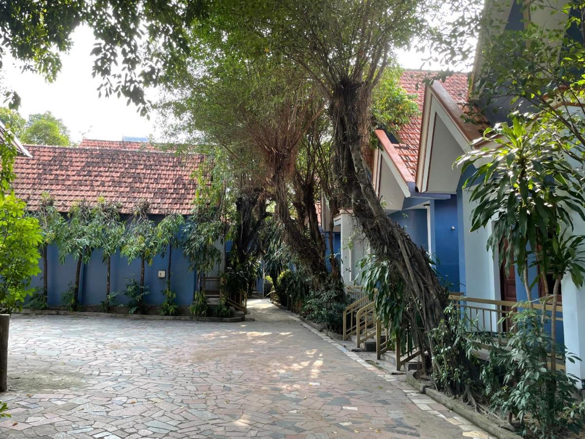 Song Tra Hotel Thu Dau Mot Exterior photo