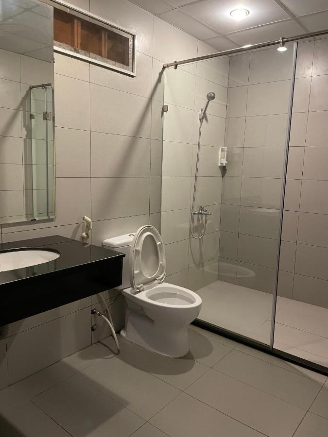 Song Tra Hotel Thu Dau Mot Exterior photo